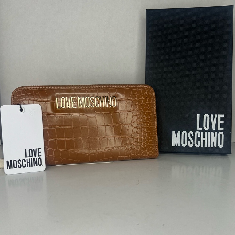 Love Moschino Caramel Faux‎ Croc-effect Leather Long Zip Around Wallet NEW!!!